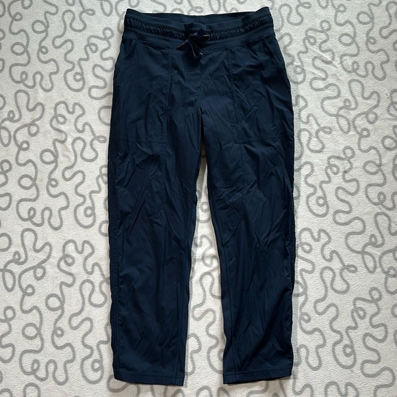 Lululemon Dance Studio Mid-Rise Cropped Pant True Navy - Picture 3 of 8